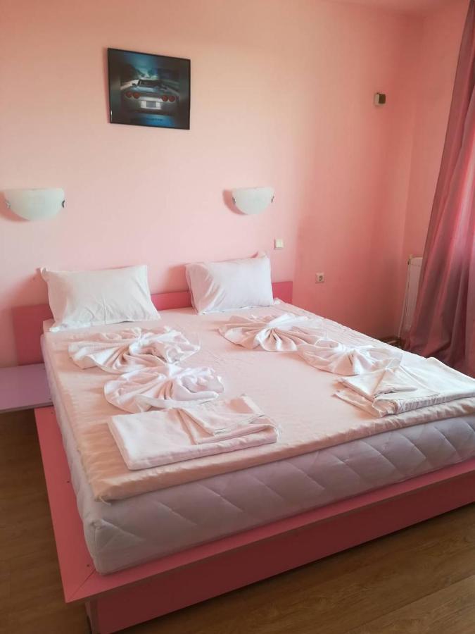 Complex Exotica Hotel Lozenec Kültér fotó