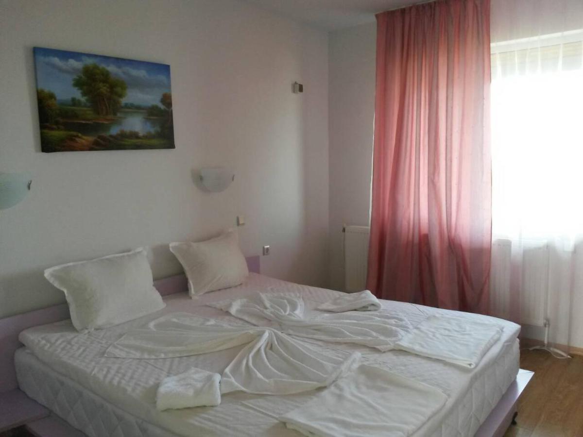 Complex Exotica Hotel Lozenec Kültér fotó