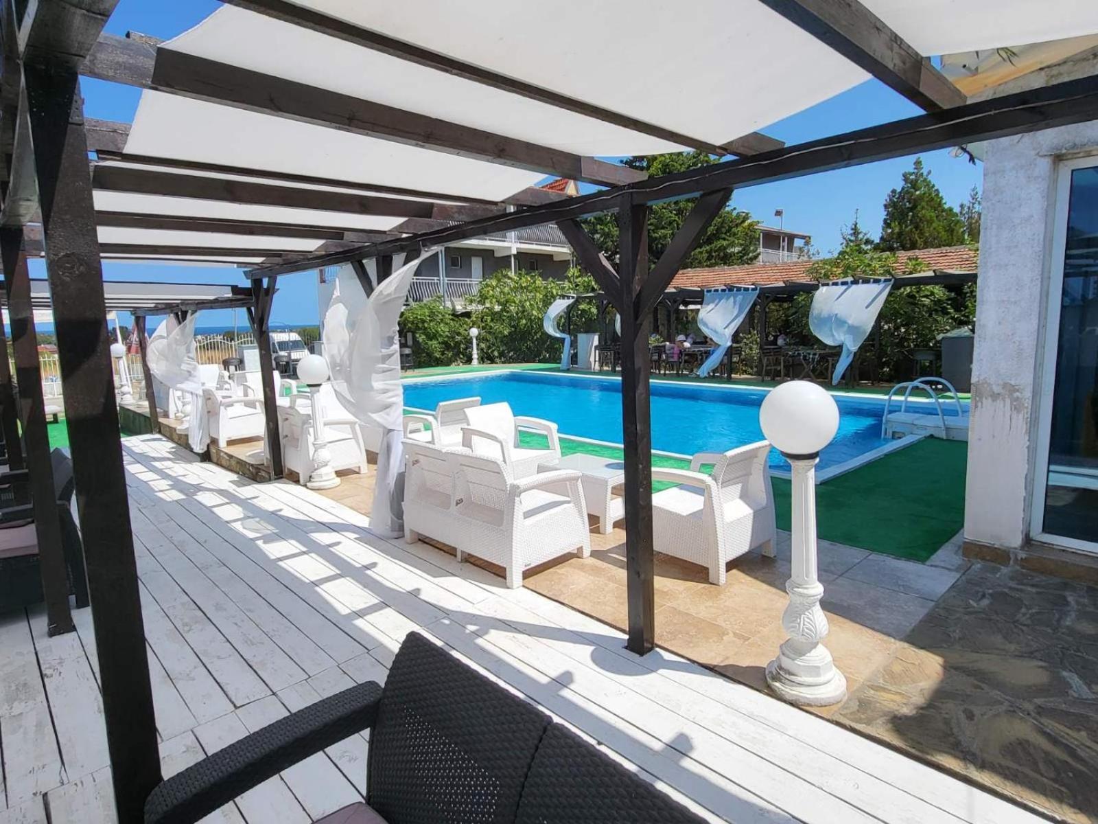 Complex Exotica Hotel Lozenec Kültér fotó