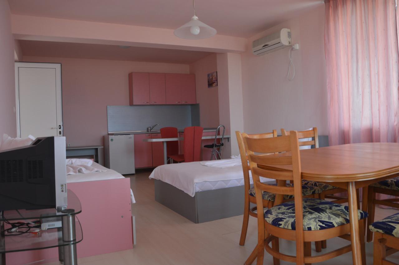 Complex Exotica Hotel Lozenec Kültér fotó