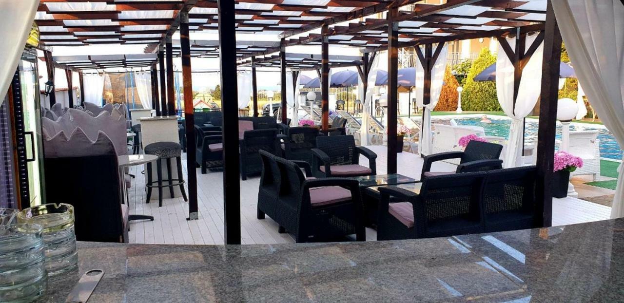 Complex Exotica Hotel Lozenec Kültér fotó